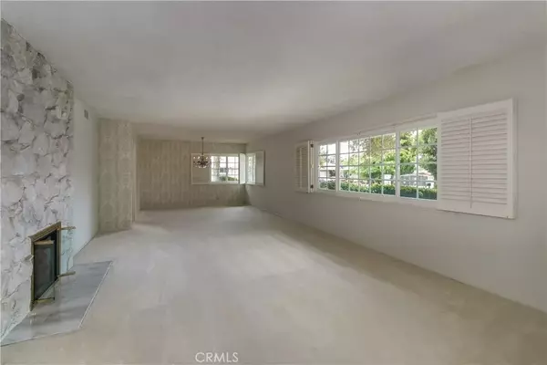 Northridge, CA 91324,19601 Vintage Street