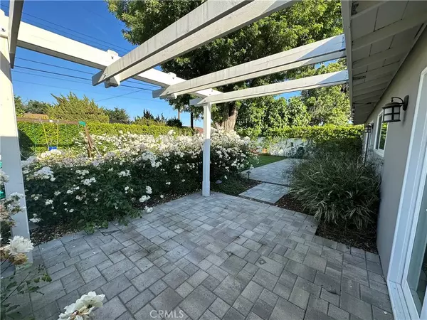 West Hills, CA 91307,6542 Kenwater Avenue