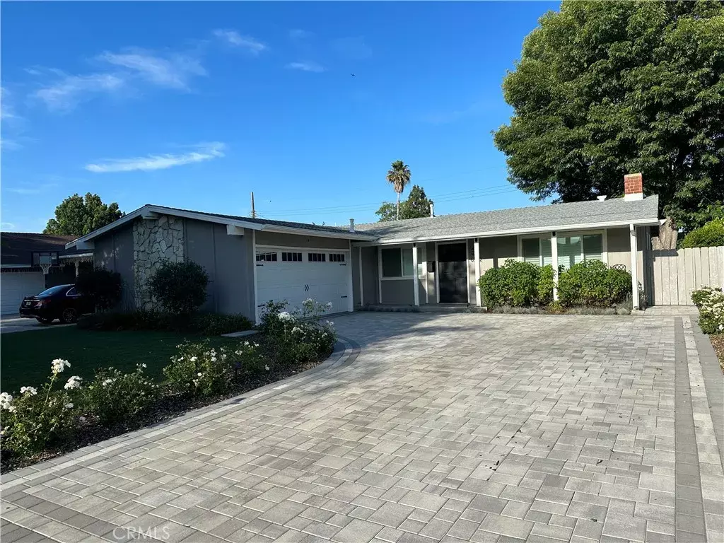 West Hills, CA 91307,6542 Kenwater Avenue