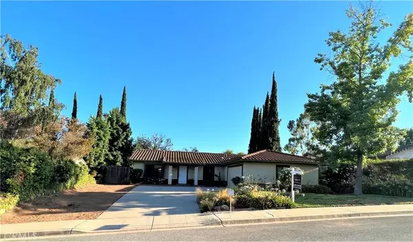156 Willey Street, Ojai, CA 93023