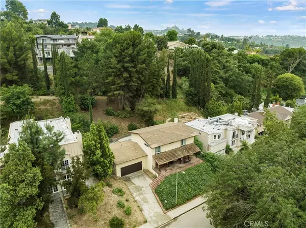 Studio City, CA 91604,3334 Berry Drive