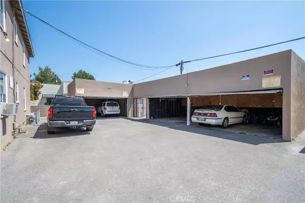 Valley Village, CA 91607,5334 Vantage Avenue