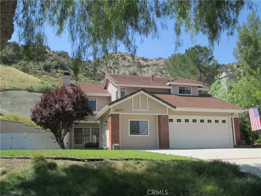 Castaic, CA 91384,28674 GREENWOOD Place