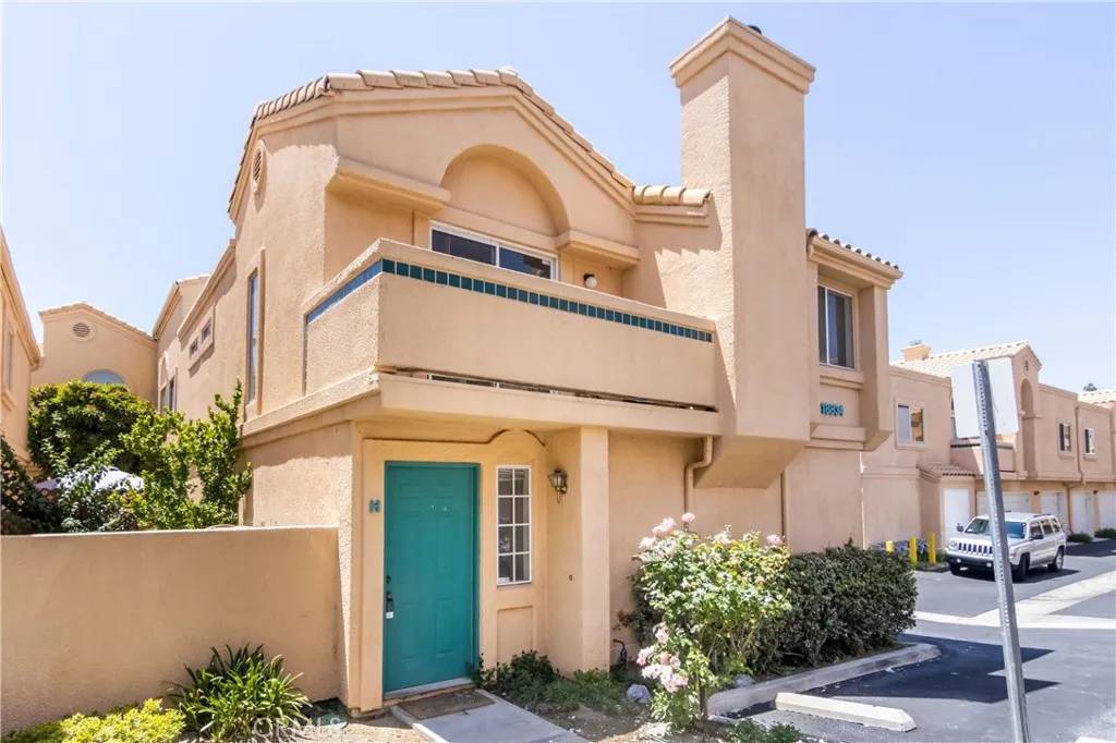18834 Vista Del Canon #H, Newhall, CA 91321