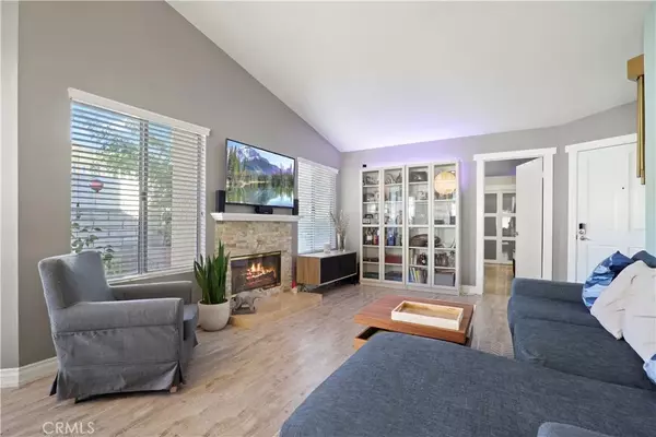 Saugus, CA 91390,22931 Banyan Place #269