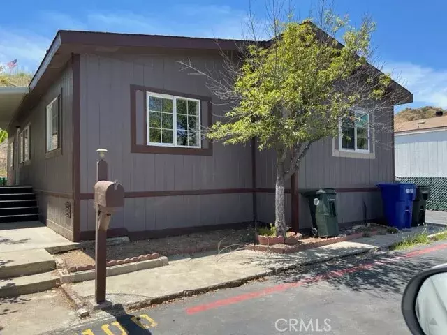 30000 Hasley Canyon Rd #100, Castaic, CA 91384