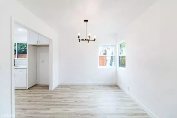 Toluca Lake, CA 91602,10804 Sarah Street