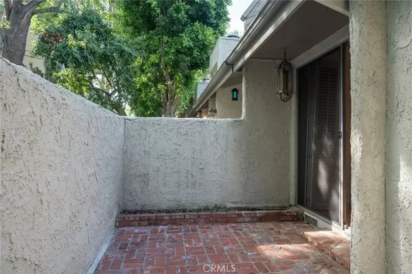 Studio City, CA 91604,11774 Moorpark Street #D