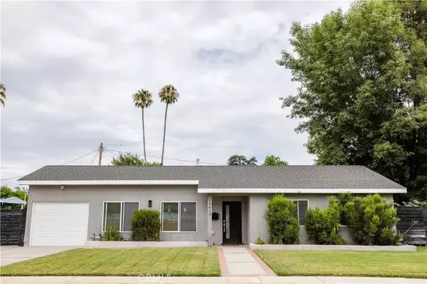 19613 Blythe Street, Reseda, CA 91335
