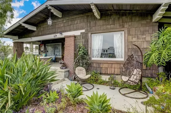 2411 W Sunset Blvd., Los Angeles, CA 90026
