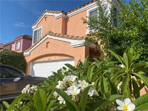 14300 Terra Bella Street #16, Panorama City, CA 91402