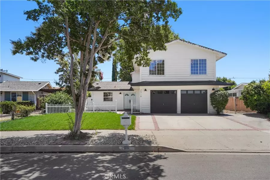 2918 Helm Street, Simi Valley, CA 93065