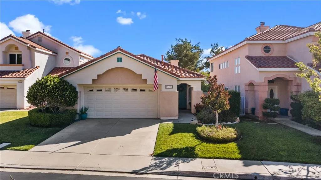 19425 San Marino Court, Newhall, CA 91321