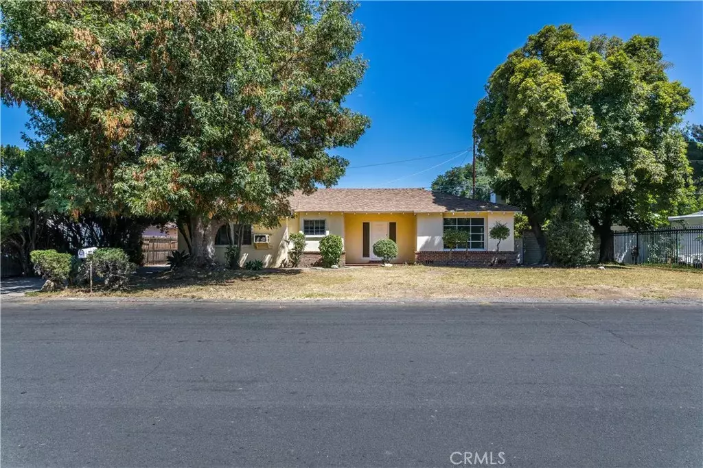 Lake Balboa, CA 91406,15805 Vose Street