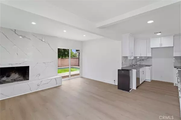 Panorama City, CA 91402,8110 Willis Avenue