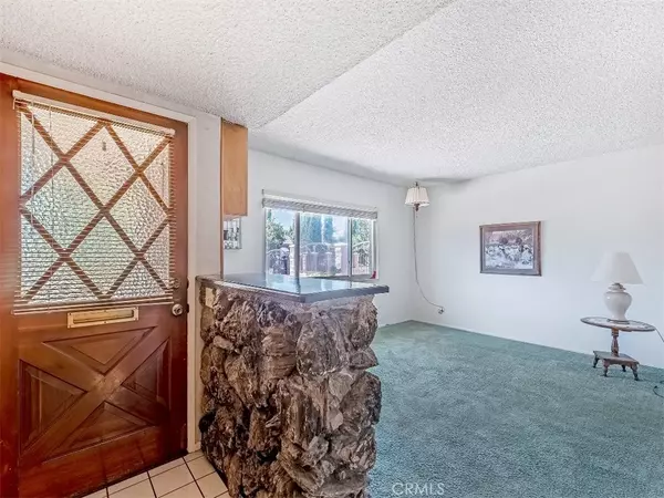 Panorama City, CA 91402,8036 Crosnoe Avenue