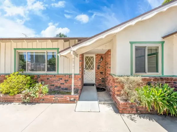 Panorama City, CA 91402,8036 Crosnoe Avenue