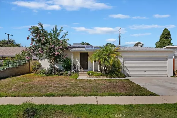 8521 Colbath Avenue, Panorama City, CA 91402