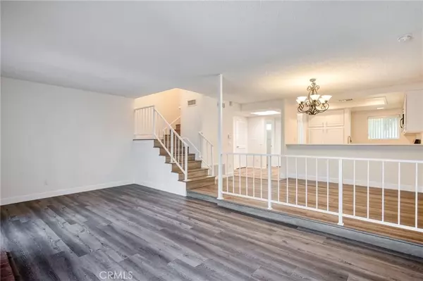 North Hills, CA 91343,15735 Nordhoff Street #43