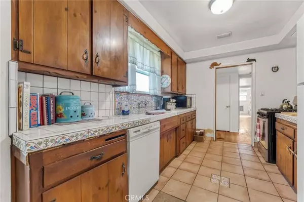 North Hills, CA 91343,16318 Londelius Street