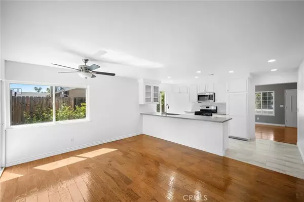 West Hills, CA 91304,8332 Sedan Avenue