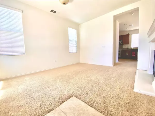 Newhall, CA 91350,27183 Remer Court