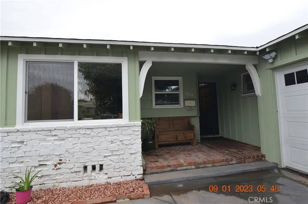 Lake Balboa, CA 91406,7044 Whitaker Avenue