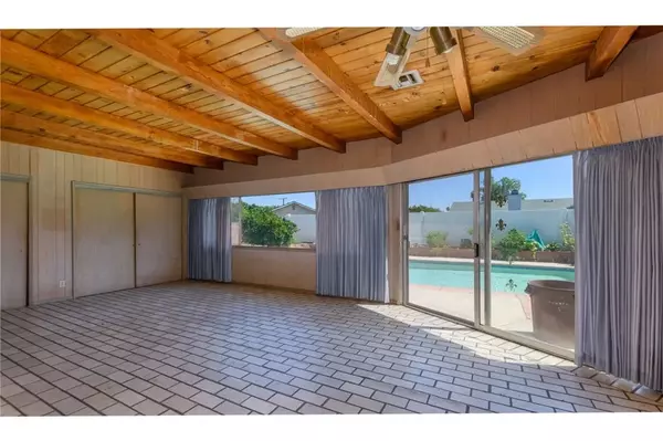 North Hills, CA 91343,10032 Forbes Avenue