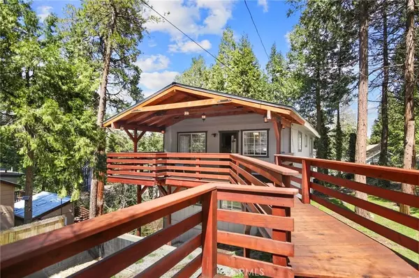 791 Woodland Road, Crestline, CA 92325