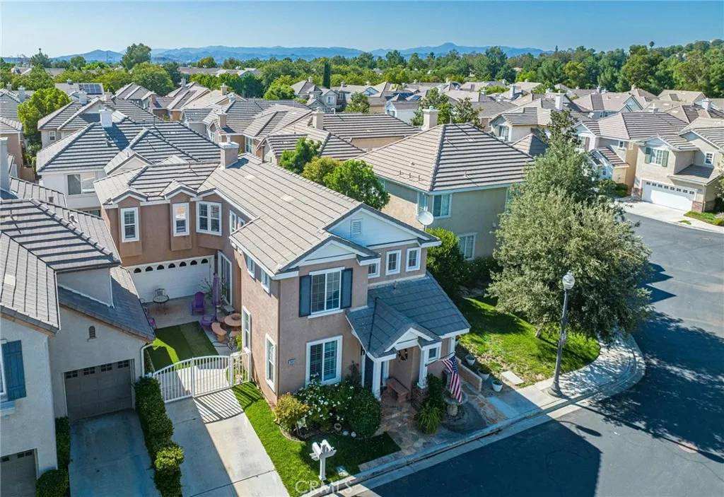 Valencia, CA 91355,26815 Northbrooke Lane