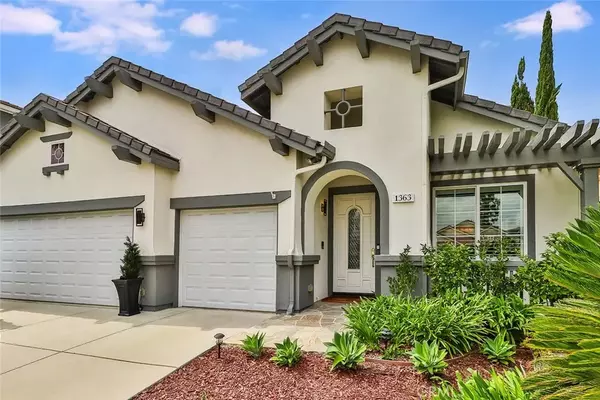 1363 Del Verde Court, Newbury Park, CA 91320