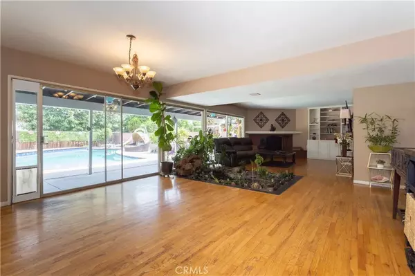 Northridge, CA 91324,8618 Shirley Avenue