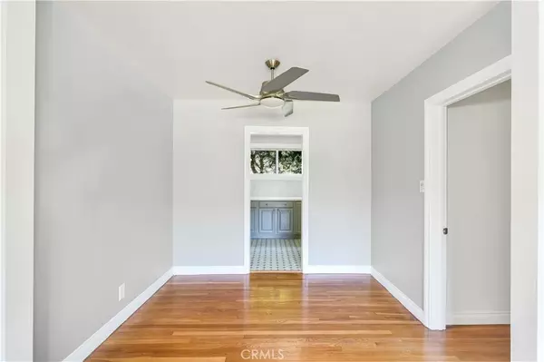 Santa Monica, CA 90405,2033 Euclid Street #5