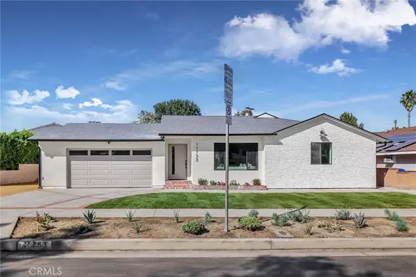 11753 Collins Street, Valley Village, CA 91607