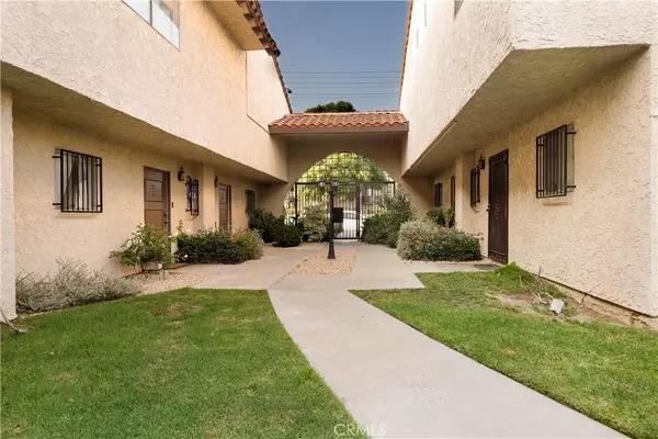 14366 Plummer Street #15, Panorama City, CA 91402