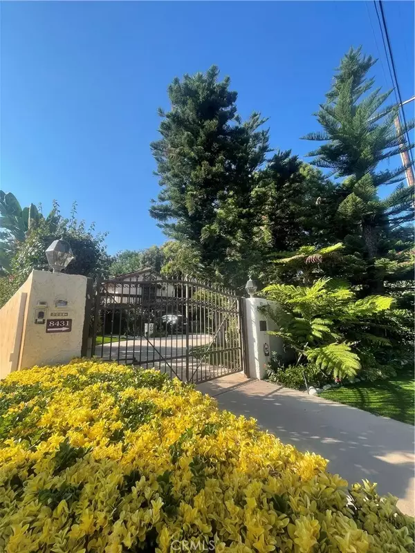 Northridge, CA 91324,8431 Shirley Avenue