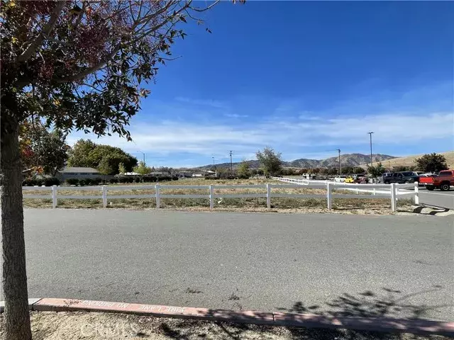 Tehachapi, CA 93561,408 N Mill