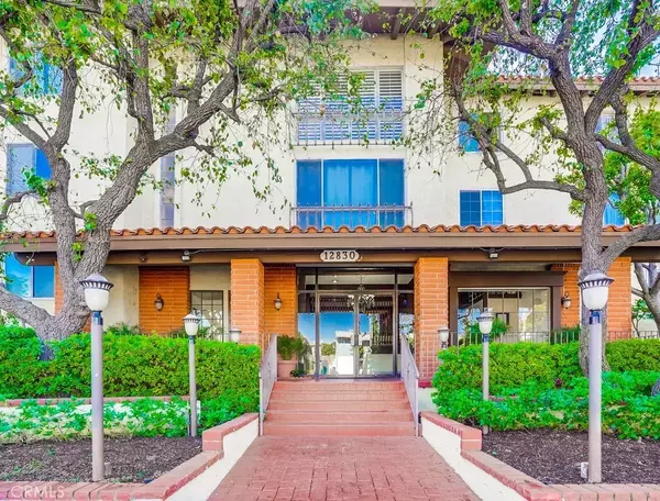 12830 Burbank Boulevard #101, Valley Village, CA 91607