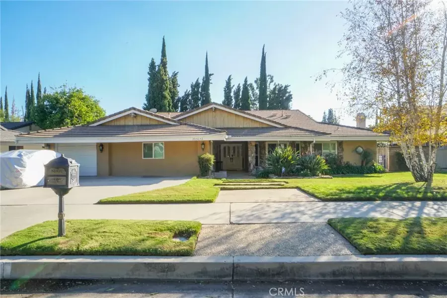19152 Lassen Street, Northridge, CA 91324