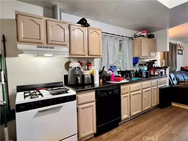 Sun Valley, CA 91352,10942 Penrose Street