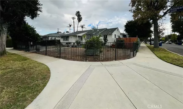 16654 Kelsloan Street, Lake Balboa, CA 91406