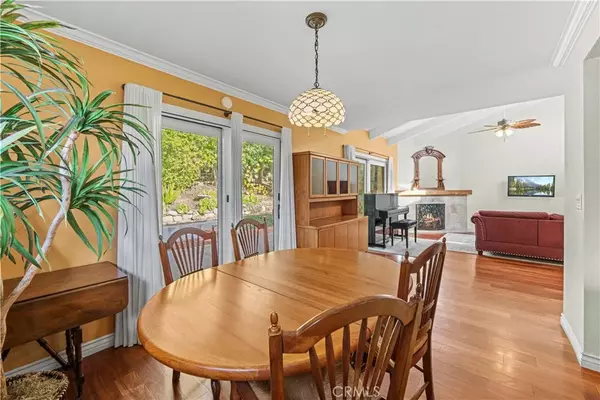 Ojai, CA 93023,410 Church Road #15