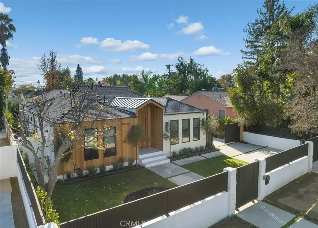 Valley Village, CA 91607,12554 Miranda Street