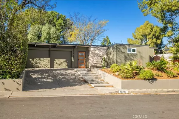12713 Darla Avenue, Granada Hills, CA 91344