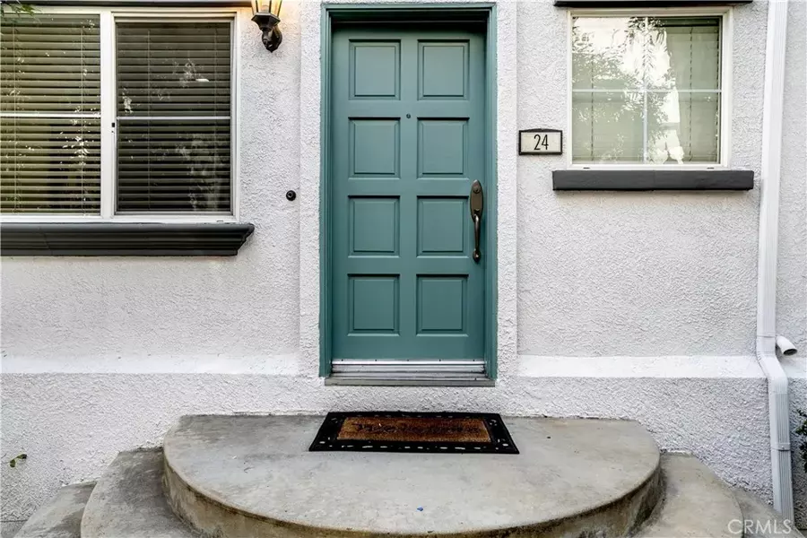 9301 Shirley Avenue #24, Northridge, CA 91324