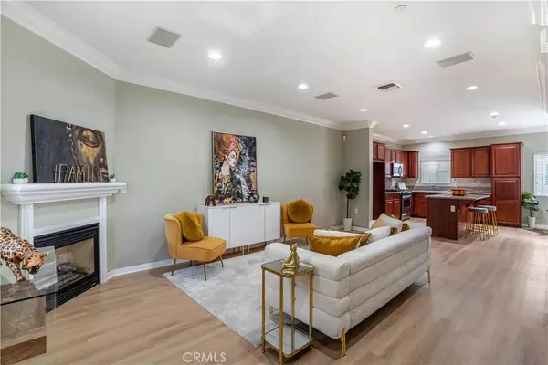 Northridge, CA 91324,9301 Shirley Avenue #24