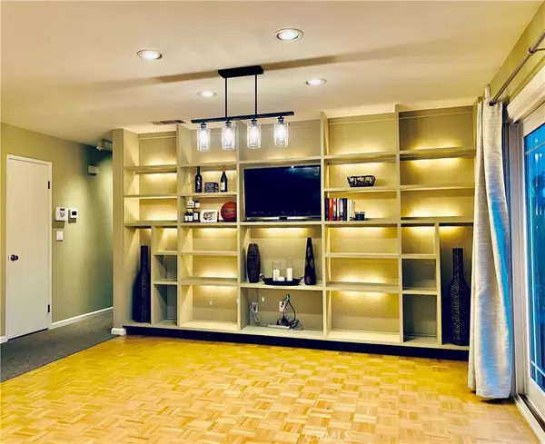 Vallejo, CA 94591,217 Glenview Circle