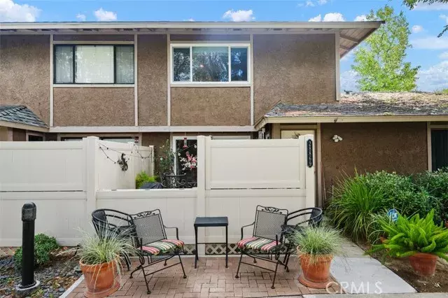 Agoura, CA 91301,28869 Conejo View Drive