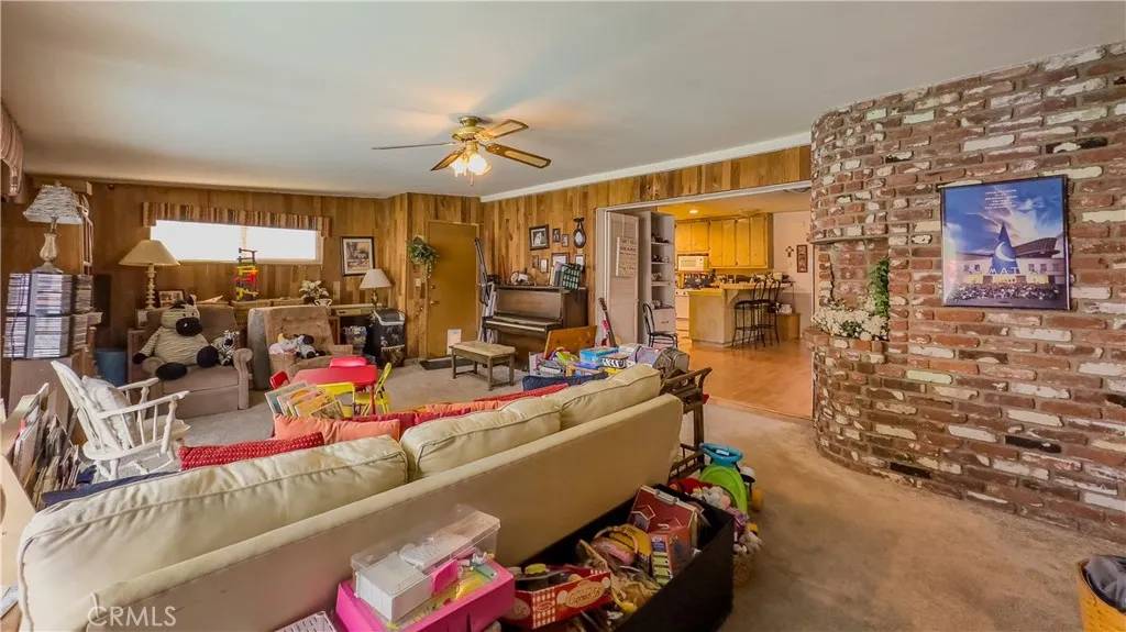 Granada Hills, CA 91344,10400 Gerald Avenue