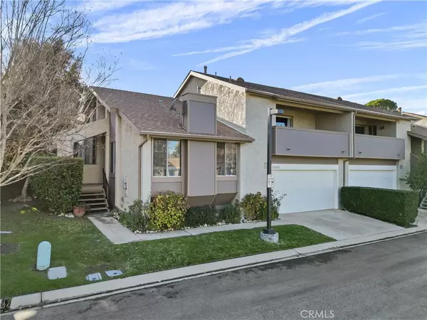 20060 Avenue Of The Oaks, Newhall, CA 91321